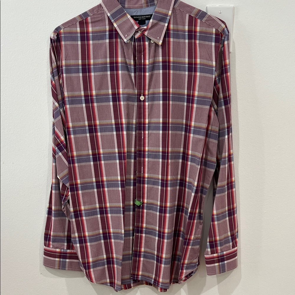 Banana Republic Men's Burgundy Plaid Button-Down Shirt